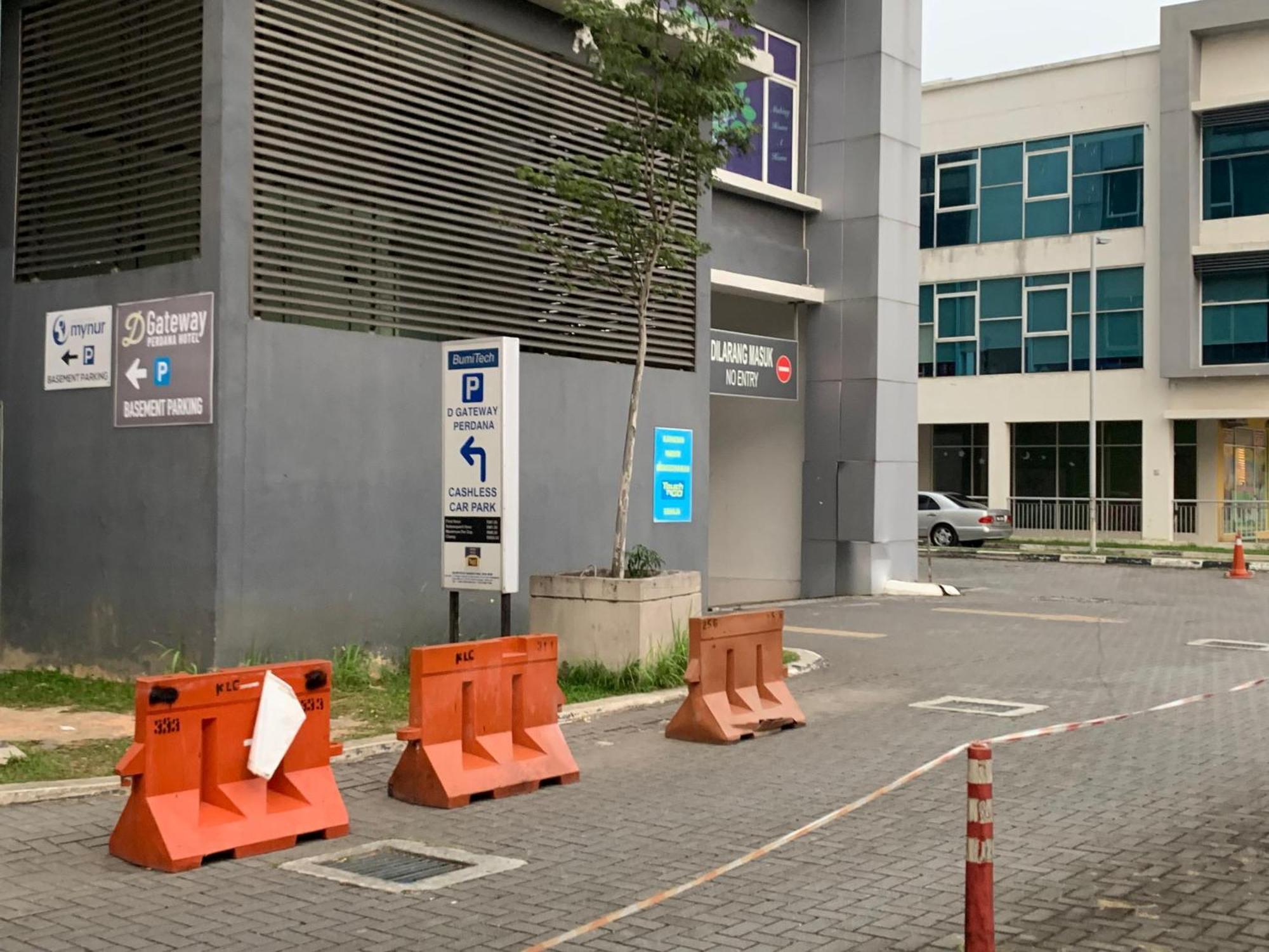 D Gateway Perdana Hotel Bangi Exterior foto